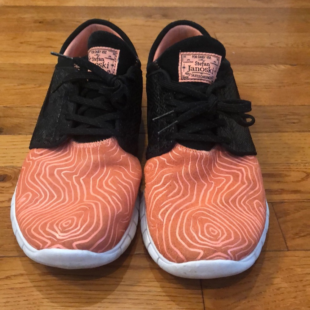 Men’s size 11.5 Stefan Janoski Nikes
